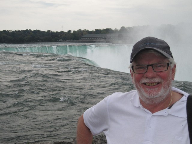 Hästskofallet vid Niagara från ovansidan